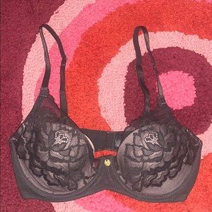 *NWOT* Natori Flora Underwire Bra size 30D